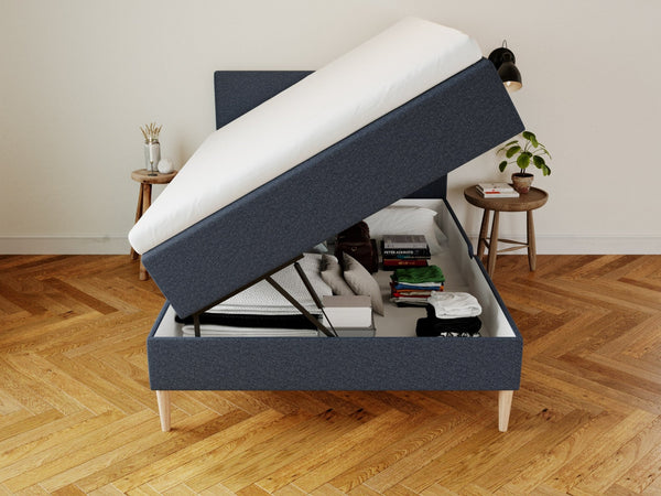 Astrid Nordlys 140x200 Mørkeblå Nordic Dream tilbyr senger med skandinavisk design og materialer av høy kvalitet. Opplev perfekt komfort for en god natts søvn. Bestill din i dag!