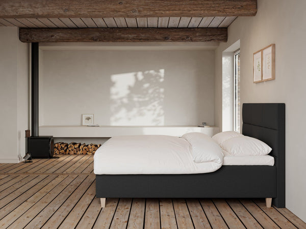 Freja Fjord 180x200 Antrasitt Nordic Dream tilbyr senger med skandinavisk design og materialer av høy kvalitet. Opplev perfekt komfort for en god natts søvn. Bestill din i dag!