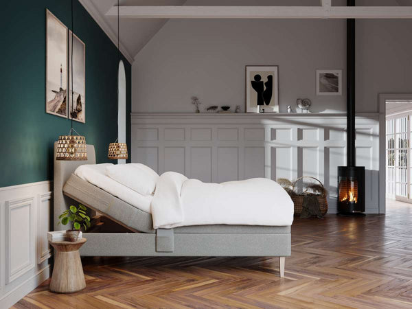 Ragna Fjäll 120x200 Lysegrå Nordic Dream tilbyr senger med skandinavisk design og materialer av høy kvalitet. Opplev perfekt komfort for en god natts søvn. Bestill din i dag!