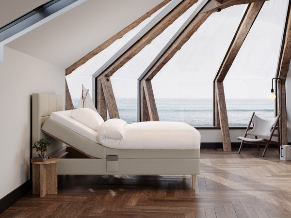 Ragna Fjord 120x200 Sand Nordic Dream tilbyr senger med skandinavisk design og materialer av høy kvalitet. Opplev perfekt komfort for en god natts søvn. Bestill din i dag!