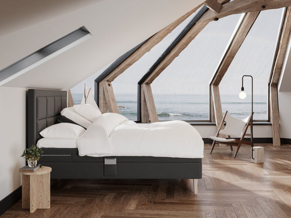 Ragna Fjord 160x200 Antrasitt Nordic Dream tilbyr senger med skandinavisk design og materialer av høy kvalitet. Opplev perfekt komfort for en god natts søvn. Bestill din i dag!
