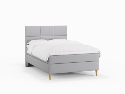 Svanhild Fjord 120x200 Lysegrå Nordic Dream tilbyr senger med skandinavisk design og materialer av høy kvalitet. Opplev perfekt komfort for en god natts søvn. Bestill din i dag!