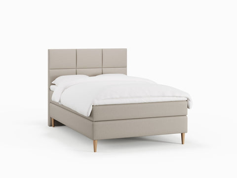 Svanhild Fjord 120x200 Sand Nordic Dream tilbyr senger med skandinavisk design og materialer av høy kvalitet. Opplev perfekt komfort for en god natts søvn. Bestill din i dag!