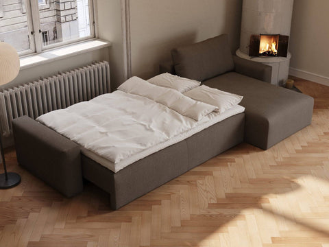 Maru | 145x342 cm | Forest brown | 411
