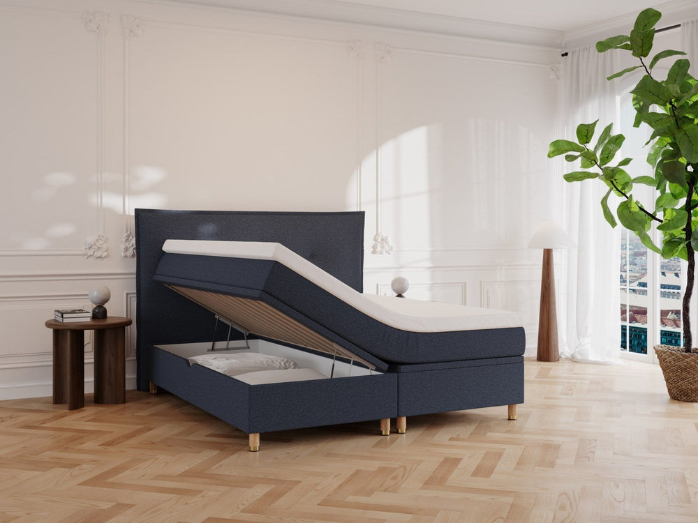 Alva Nordlys 220x220 Mørkeblå Nordic Dream tilbyr senger med skandinavisk design og materialer av høy kvalitet. Opplev perfekt komfort for en god natts søvn. Bestill din i dag!