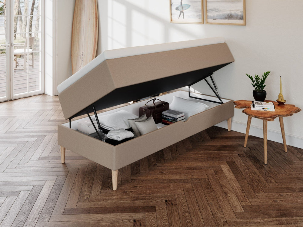 Astrid Fjord 90x210 Brun Nordic Dream tilbyr senger med skandinavisk design og materialer av høy kvalitet. Opplev perfekt komfort for en god natts søvn. Bestill din i dag!