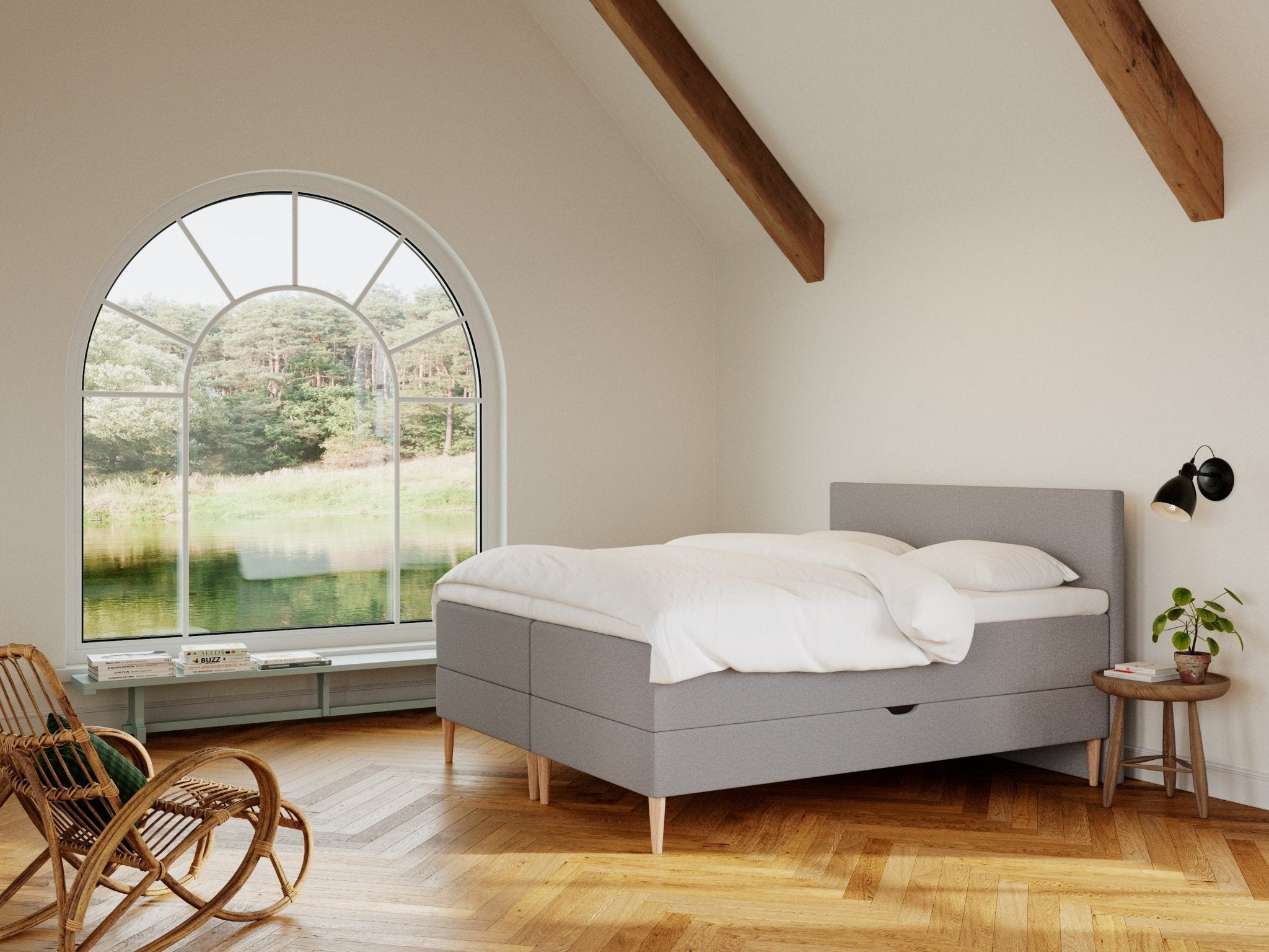 Astrid Nordlys 180x200 Lysegrå Nordic Dream tilbyr senger med skandinavisk design og materialer av høy kvalitet. Opplev perfekt komfort for en god natts søvn. Bestill din i dag!