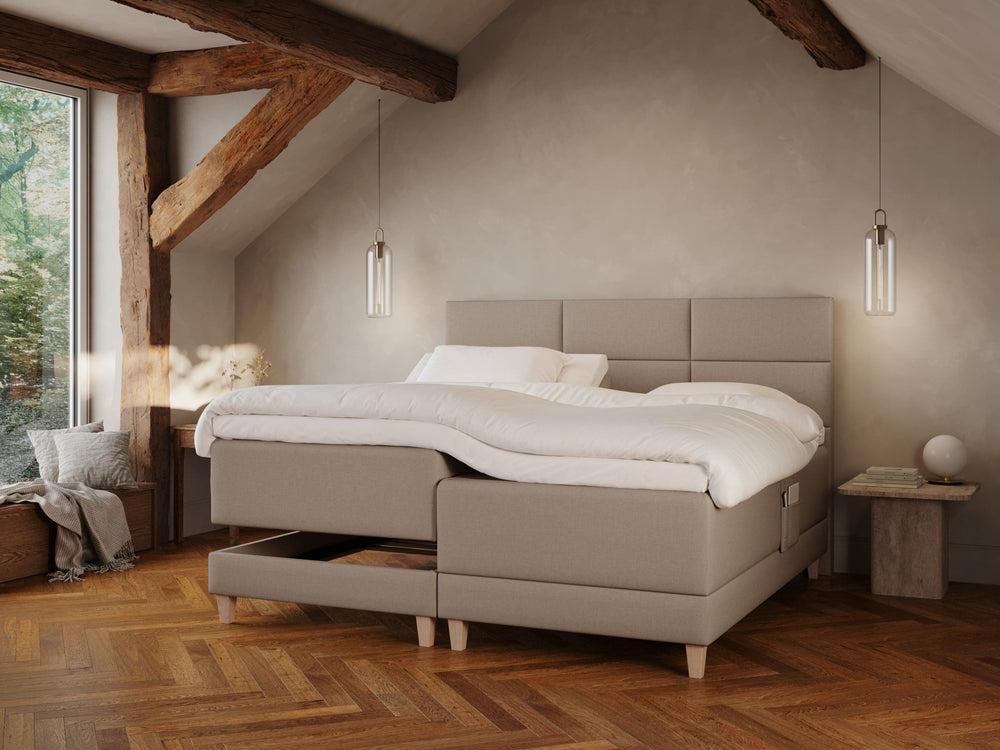 Aura Fjäll 210x210 Brun Nordic Dream tilbyr senger med skandinavisk design og materialer av høy kvalitet. Opplev perfekt komfort for en god natts søvn. Bestill din i dag!