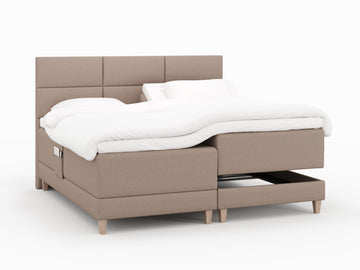 Aura Fjord 210x210 Brun Nordic Dream tilbyr senger med skandinavisk design og materialer av høy kvalitet. Opplev perfekt komfort for en god natts søvn. Bestill din i dag!