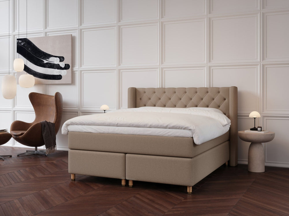 Eira Fjäll 180x200 Brun Nordic Dream tilbyr senger med skandinavisk design og materialer av høy kvalitet. Opplev perfekt komfort for en god natts søvn. Bestill din i dag!