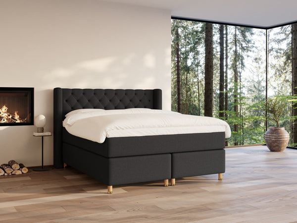 Eira Fjord 160x200 Antrasitt Nordic Dream tilbyr senger med skandinavisk design og materialer av høy kvalitet. Opplev perfekt komfort for en god natts søvn. Bestill din i dag!