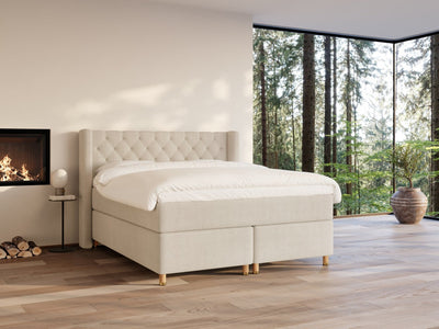 Eira Fjord 180x200 Bouclé cream Nordic Dream tilbyr senger med skandinavisk design og materialer av høy kvalitet. Opplev perfekt komfort for en god natts søvn. Bestill din i dag!