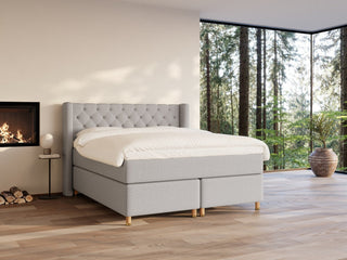 Eira Fjord 180x200 Lysegrå Nordic Dream tilbyr senger med skandinavisk design og materialer av høy kvalitet. Opplev perfekt komfort for en god natts søvn. Bestill din i dag!
