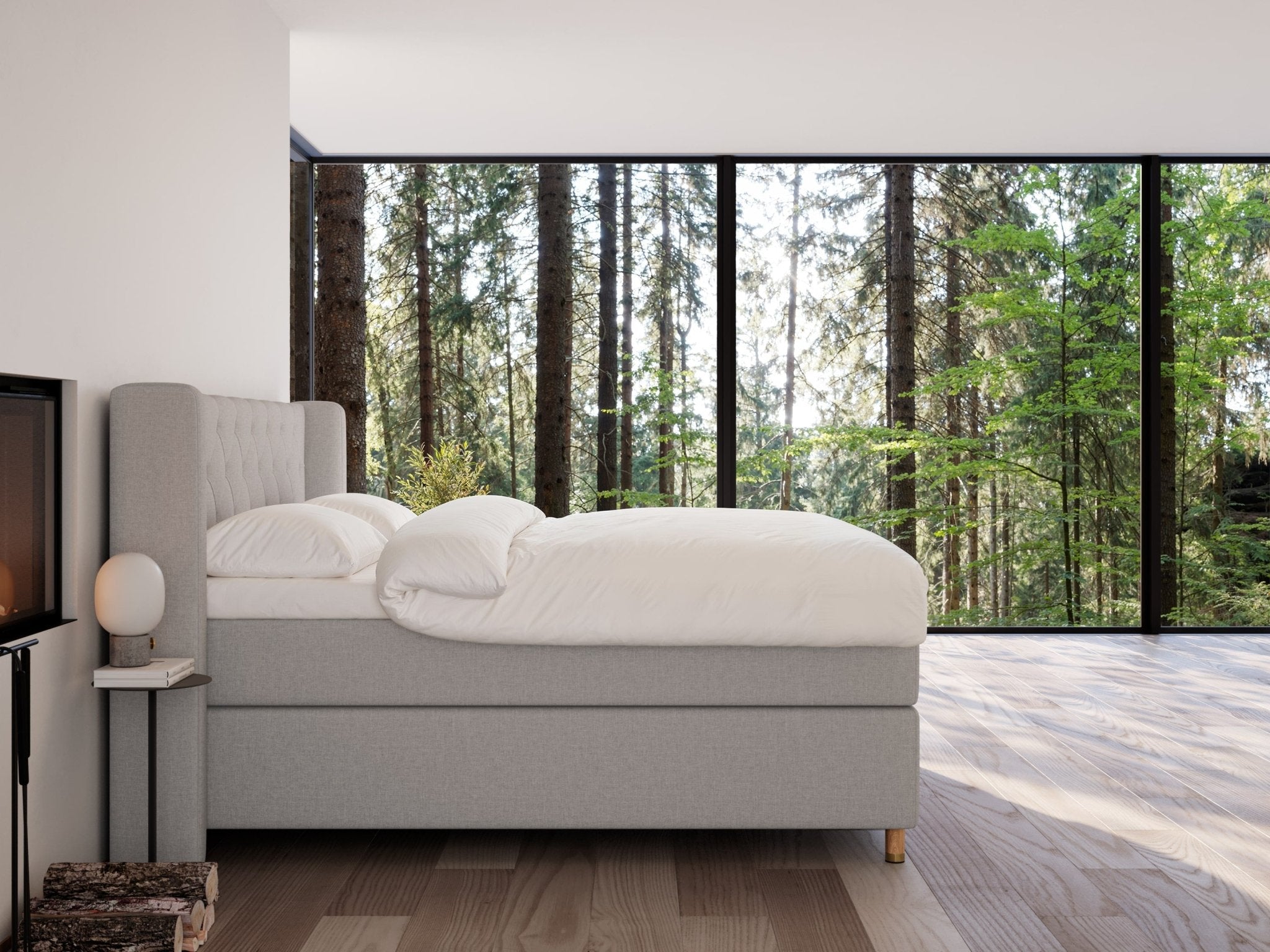 Eira Fjord 200x200 Lysegrå Nordic Dream tilbyr senger med skandinavisk design og materialer av høy kvalitet. Opplev perfekt komfort for en god natts søvn. Bestill din i dag!