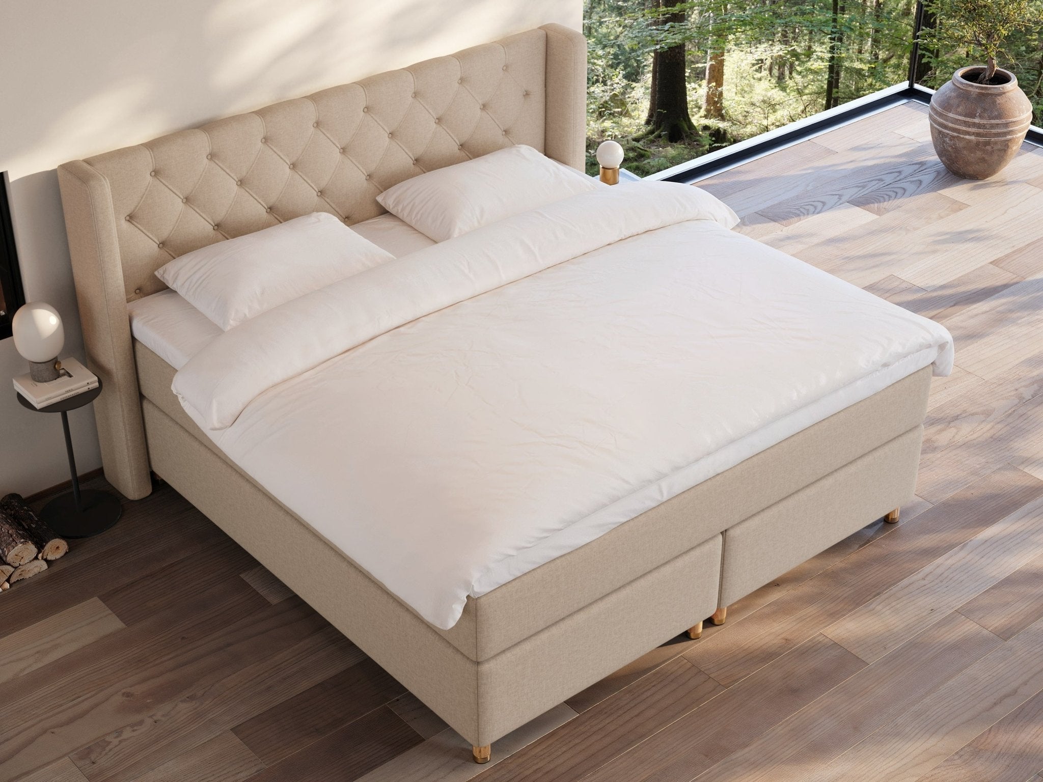 Eira Fjord 200x200 Sand Nordic Dream tilbyr senger med skandinavisk design og materialer av høy kvalitet. Opplev perfekt komfort for en god natts søvn. Bestill din i dag!