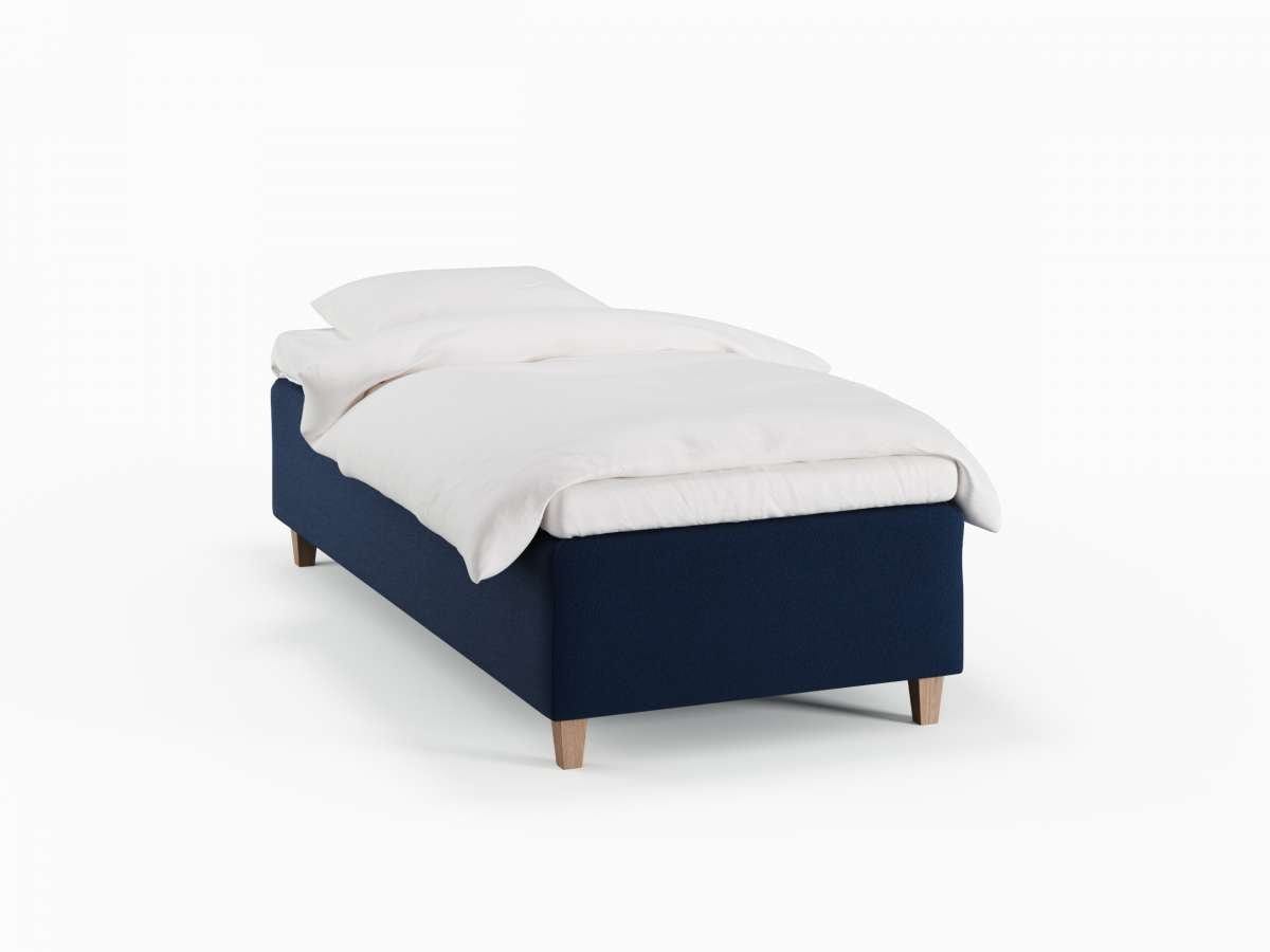 Freja Älv 90x200 Mørkeblå Nordic Dream tilbyr senger med skandinavisk design og materialer av høy kvalitet. Opplev perfekt komfort for en god natts søvn. Bestill din i dag!