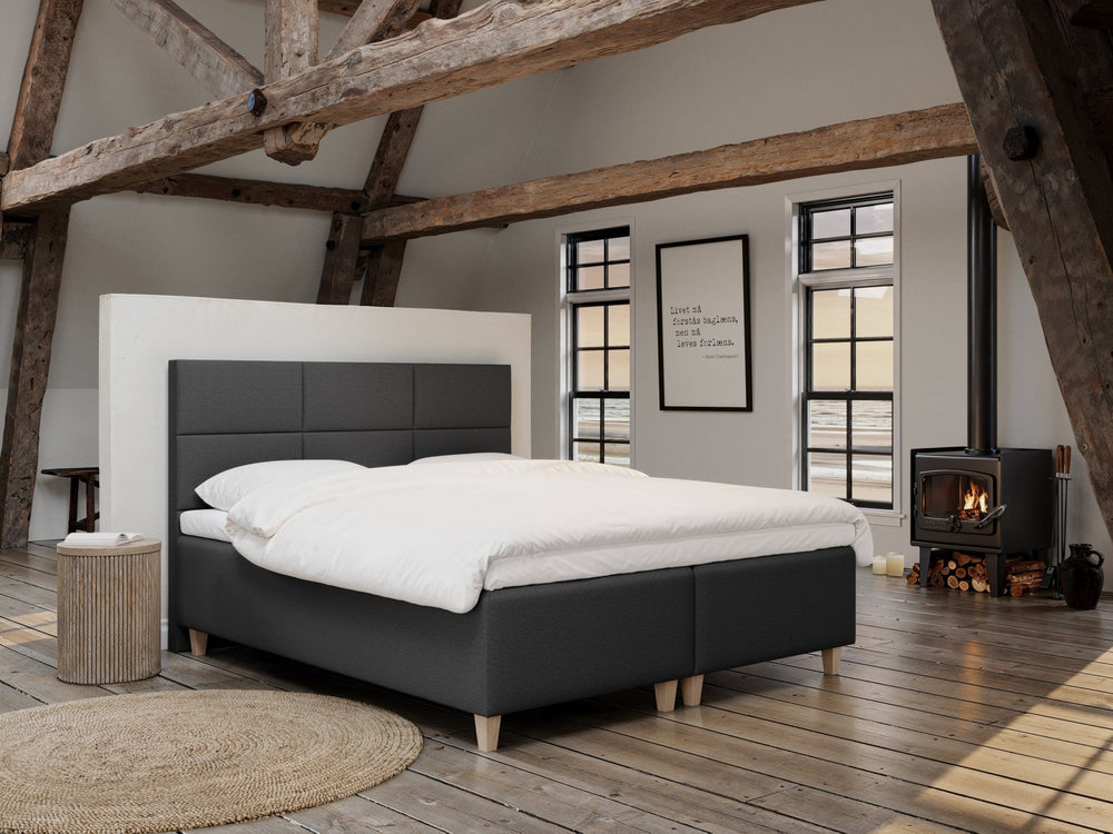 Freja Fjäll 180x200 Antrasitt Nordic Dream tilbyr senger med skandinavisk design og materialer av høy kvalitet. Opplev perfekt komfort for en god natts søvn. Bestill din i dag!