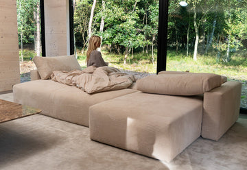 Maru | 140x342 cm | Bouclé off - white | 531 - Nordic Dream 🇳🇴