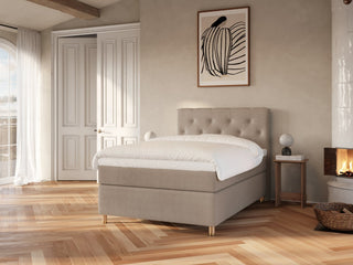 Nora Nordlys 140x200 Bouclé latte Nordic Dream tilbyr senger med skandinavisk design og materialer av høy kvalitet. Opplev perfekt komfort for en god natts søvn. Bestill din i dag!