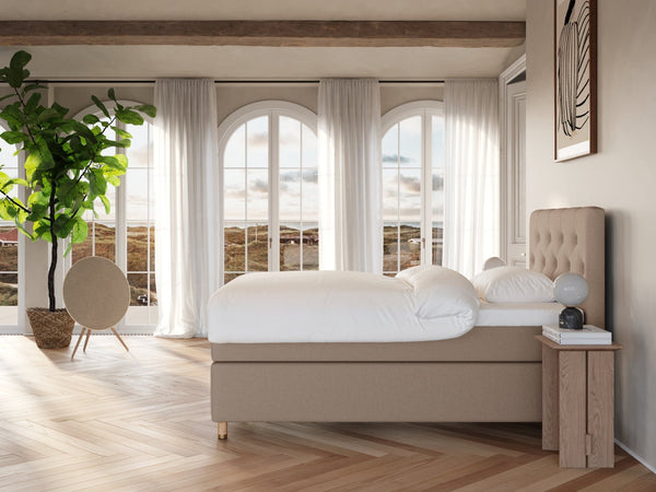 Nora Nordlys 140x200 Brun Nordic Dream tilbyr senger med skandinavisk design og materialer av høy kvalitet. Opplev perfekt komfort for en god natts søvn. Bestill din i dag!