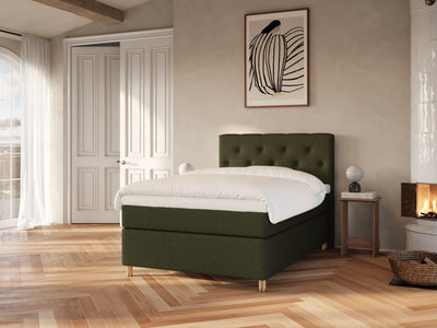 Nora Nordlys 140x200 Mørkegrøn Nordic Dream tilbyr senger med skandinavisk design og materialer av høy kvalitet. Opplev perfekt komfort for en god natts søvn. Bestill din i dag!