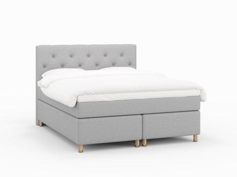 Nora Nordlys 180x210 Lysegrå Nordic Dream tilbyr senger med skandinavisk design og materialer av høy kvalitet. Opplev perfekt komfort for en god natts søvn. Bestill din i dag!