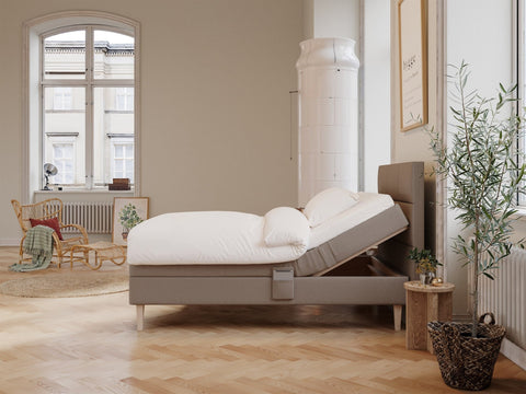 Ragna Älv 140x200 Brun Nordic Dream tilbyr senger med skandinavisk design og materialer av høy kvalitet. Opplev perfekt komfort for en god natts søvn. Bestill din i dag!