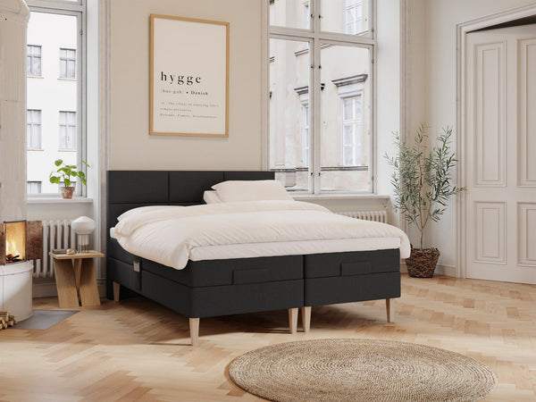 Ragna Älv 160x200 Antrasitt Nordic Dream tilbyr senger med skandinavisk design og materialer av høy kvalitet. Opplev perfekt komfort for en god natts søvn. Bestill din i dag!