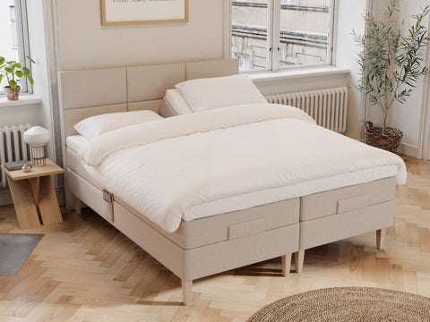 Ragna Älv 180x200 Sand Nordic Dream tilbyr senger med skandinavisk design og materialer av høy kvalitet. Opplev perfekt komfort for en god natts søvn. Bestill din i dag!