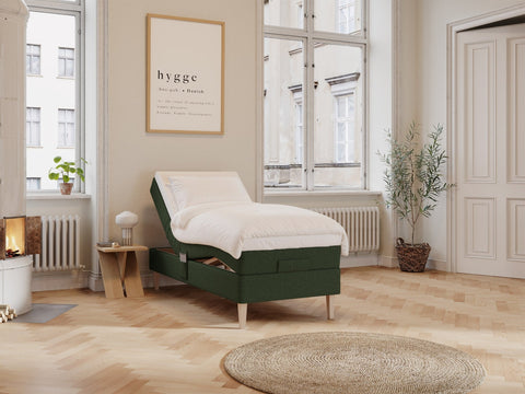 Ragna Älv 80x200 Mørkegrøn Nordic Dream tilbyr senger med skandinavisk design og materialer av høy kvalitet. Opplev perfekt komfort for en god natts søvn. Bestill din i dag!