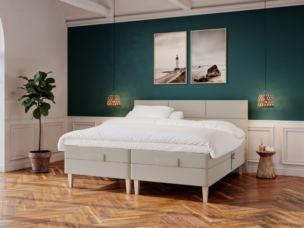 Ragna Fjäll 210x210 Sand Nordic Dream tilbyr senger med skandinavisk design og materialer av høy kvalitet. Opplev perfekt komfort for en god natts søvn. Bestill din i dag!