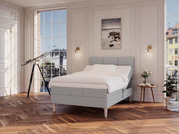 Ragna Nordlys 120x200 Lysegrå Nordic Dream tilbyr senger med skandinavisk design og materialer av høy kvalitet. Opplev perfekt komfort for en god natts søvn. Bestill din i dag!