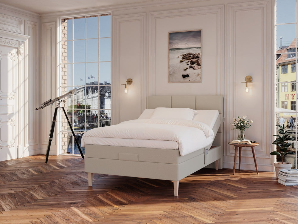 Ragna Nordlys 120x200 Sand Nordic Dream tilbyr senger med skandinavisk design og materialer av høy kvalitet. Opplev perfekt komfort for en god natts søvn. Bestill din i dag!