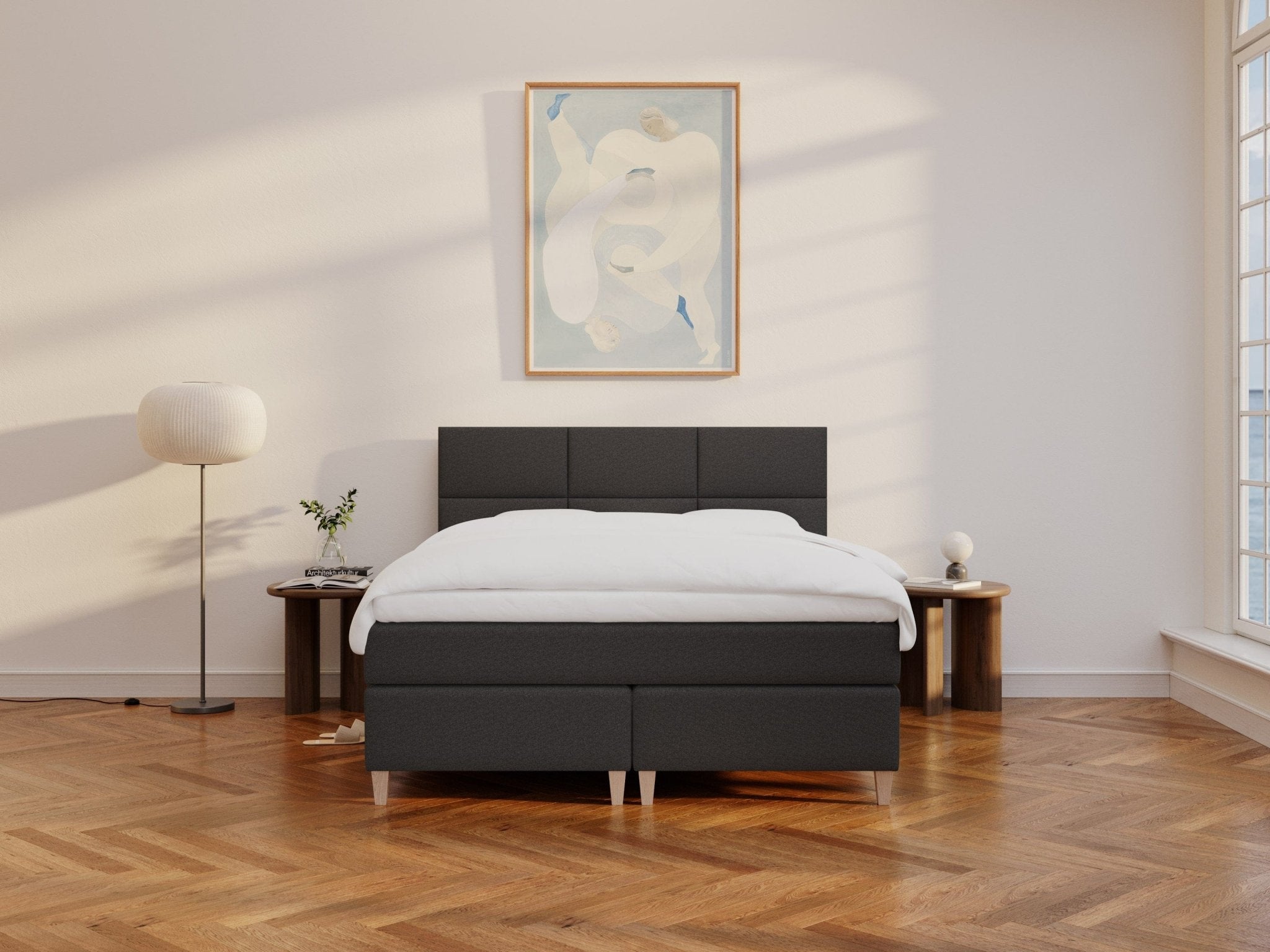 Snefrid Älv 180x210 Antrasitt Nordic Dream tilbyr senger med skandinavisk design og materialer av høy kvalitet. Opplev perfekt komfort for en god natts søvn. Bestill din i dag!