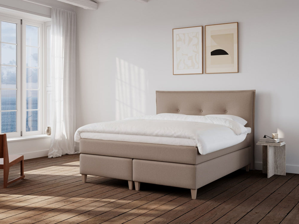 Snefrid Nordlys 160x210 Brun Nordic Dream tilbyr senger med skandinavisk design og materialer av høy kvalitet. Opplev perfekt komfort for en god natts søvn. Bestill din i dag!