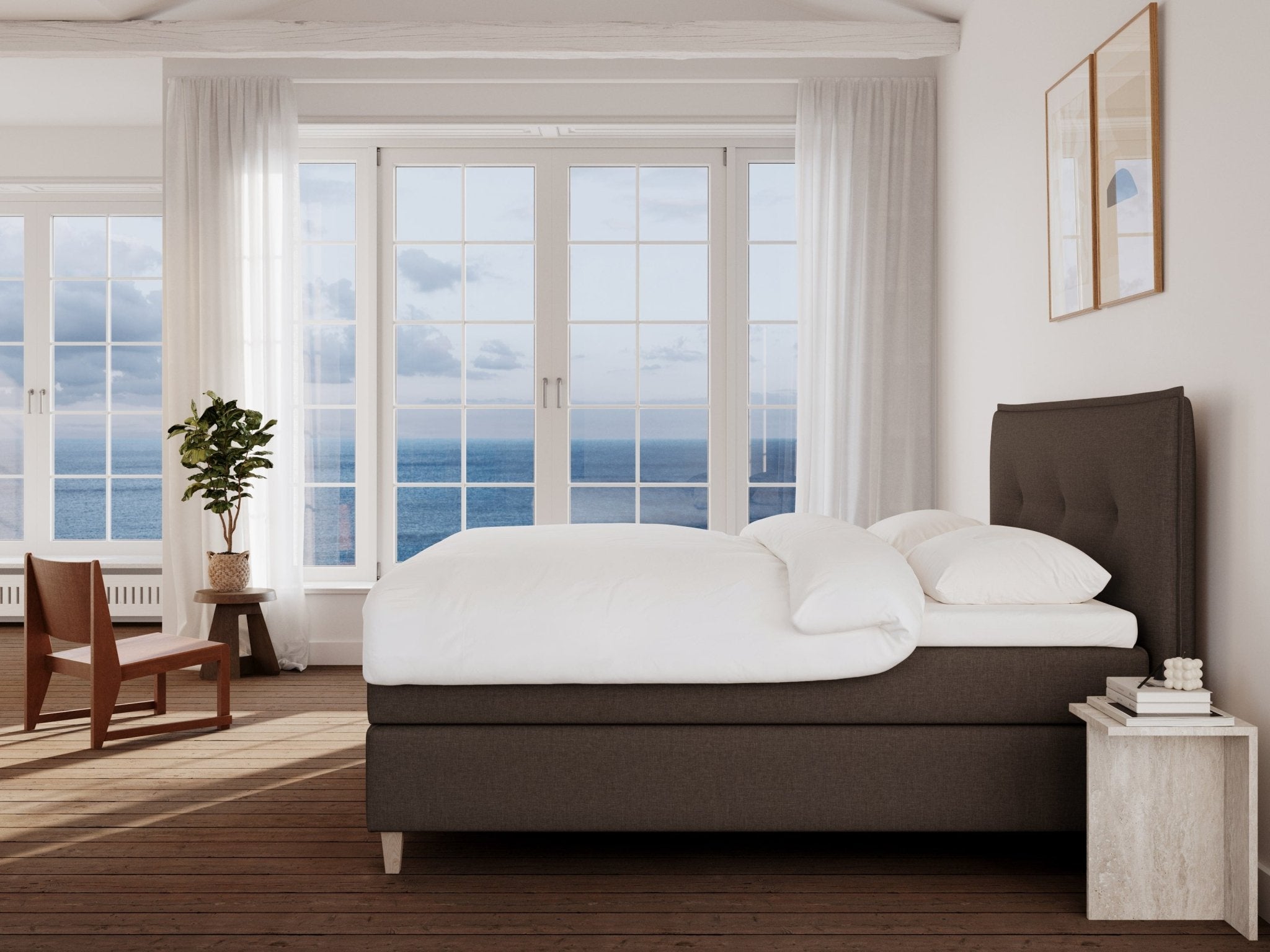 Snefrid Nordlys 210x210 Mørk Brun Nordic Dream tilbyr senger med skandinavisk design og materialer av høy kvalitet. Opplev perfekt komfort for en god natts søvn. Bestill din i dag!