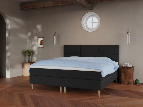 Svanhild Älv | 180x200 | Antrasitt - Nordic Dream